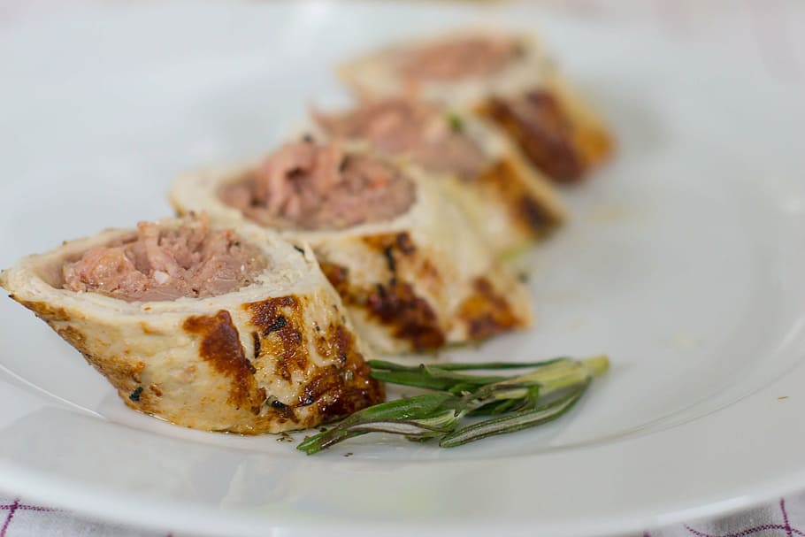 pollo relleno_jamon y queso