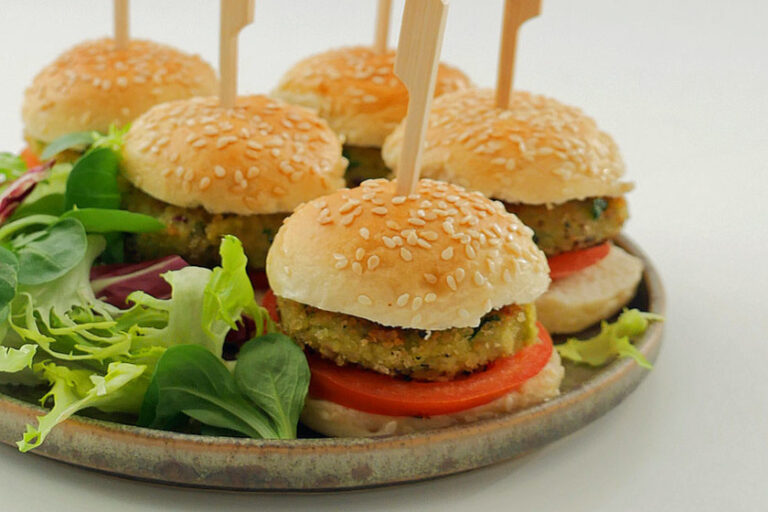 Hamburguesas de quinoa y aguacate
