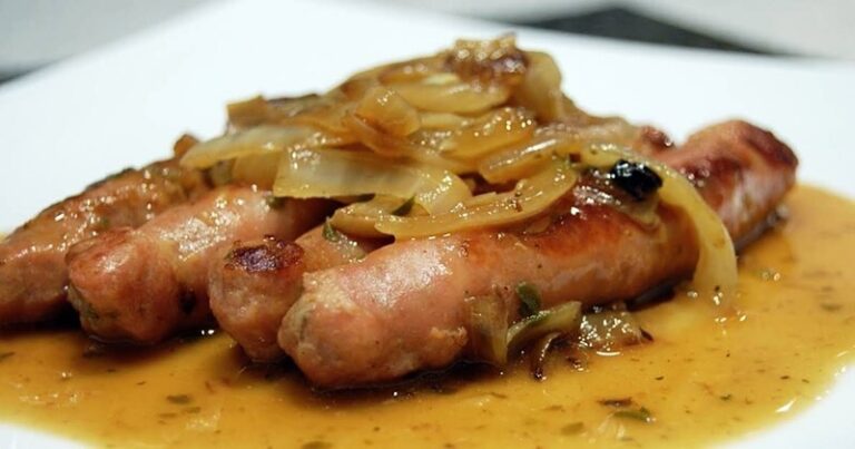 Salchichas al vino