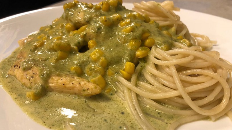 La mejor receta de pollo a la poblana 370-389