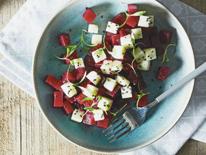 Prepara un fresco ceviche de betabel para disfrutar con amigos