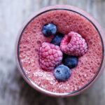 4 licuados que puedes tomar si no tienes tiempo de preparar tu desayuno shutterstock_282272882-min-1