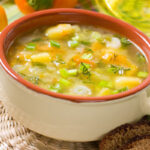 Cocina una rica sopa de flor de calabaza con elote sopa-de-flor-de-calabaza