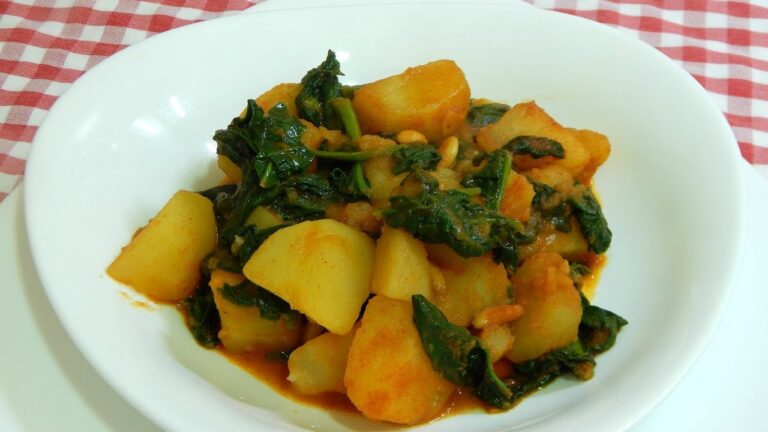 Papas con espinacas muy fáciles de cocinar